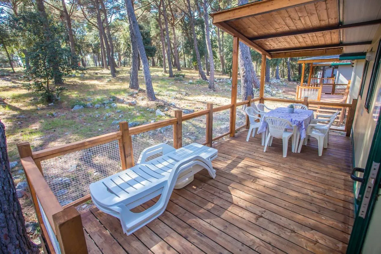 Mobile Homes Pine Sea Banjole 0*,  Chorwacja