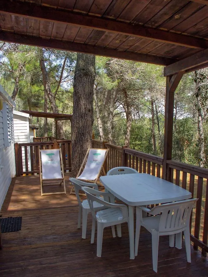 Mobile Homes Pine Sea Banjole 0*,